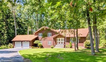 1305 Garrison Rd, Ashtabula, OH 44004
