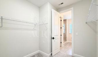 829 Amley Pl, Apex, NC 27523