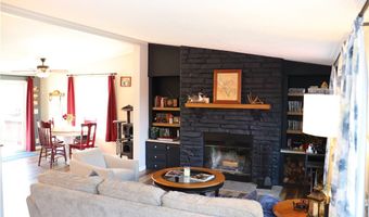 12188 Old Trl, Wisconsin Rapids, WI 54494