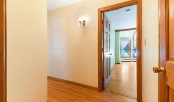 60 Boulder Dr, Auburn, ME 04210