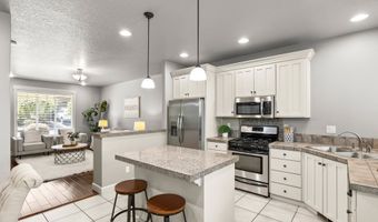 5227 SE BANDON Ln, Milwaukie, OR 97267