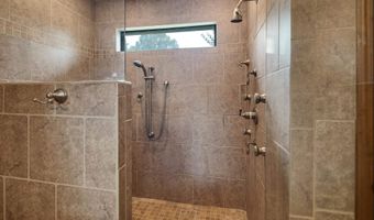 6436 EASTBRIER, Bartlett, TN 38135