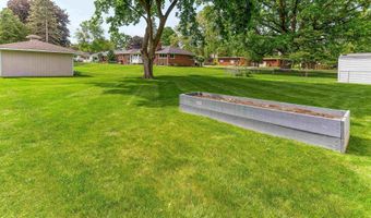 73959 Franklin Ln, Armada, MI 48005