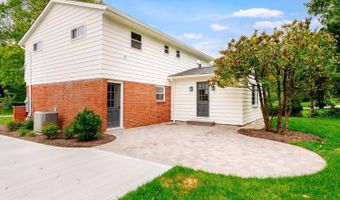 5604 Antoninus Dr, Cincinnati, OH 45238