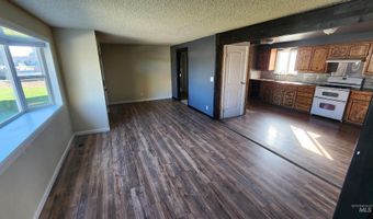 609 Parnell Dr, Buhl, ID 83316