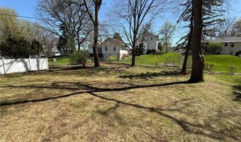 314 Burr Oak Dr, Albert Lea, MN 56007
