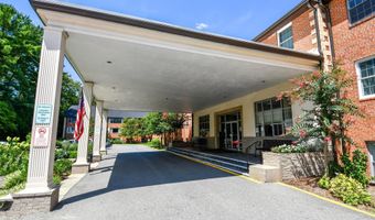 5301 WESTBARD Cir 419, Bethesda, MD 20816