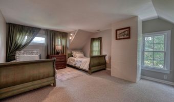 1194 Main St, Andrews, NC 28901