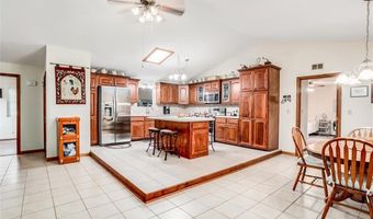 18345 Nottingham Ct, Basehor, KS 66007