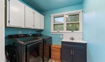 139 Monmouth Ave, Atlantic Highlands, NJ 07716