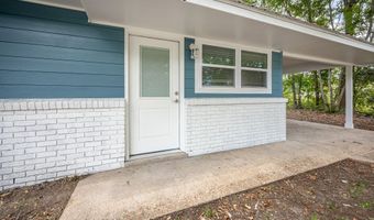 206 Beverly Dr, Ocean Springs, MS 39564