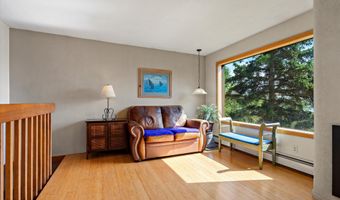 663 N Knob Hill Ct, Big Lake, AK 99623