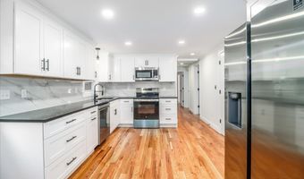 27 Long Meadow Ln, Bethel, CT 06801