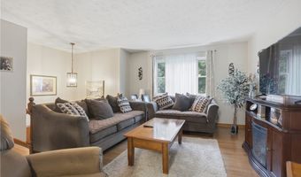 3955 Dunbar St, Austintown, OH 44515
