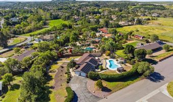 929 Pepper Tree Ln, Fallbrook, CA 92028