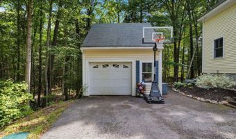 12 Dominic Dr, Barrington, NH 03825