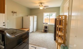 109 OAK St, Amity, OR 97101
