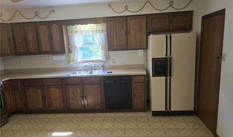18916 166th St, Basehor, KS 66007