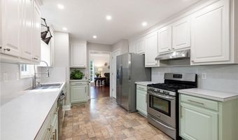 3060 Cypress Cv, Ball Ground, GA 30107