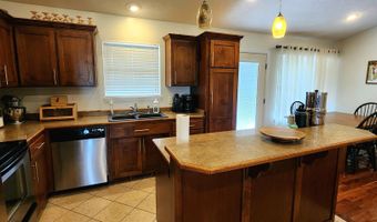703 Kenny St, Ava, MO 65608