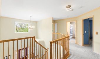 15 Upper Plateau Dr, Alloway, NJ 07462