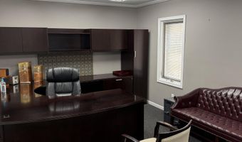 300 N Wayne St, Angola, IN 46703