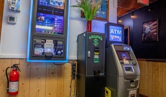 52 Main St, Barwick, GA 31720