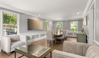 2 High Ridge Rd, Ashland, MA 01721
