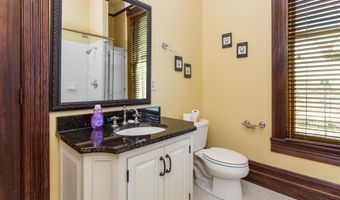 318 E 7TH St, Anniston, AL 36207