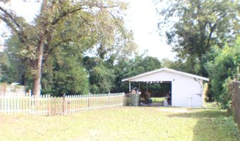 906 Fair St, Camden, SC 29020