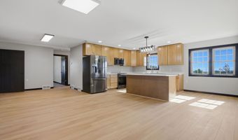 12869 387th Ave, Aberdeen, SD 57401