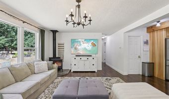 21621 S UPPER HIGHLAND Rd, Beavercreek, OR 97004