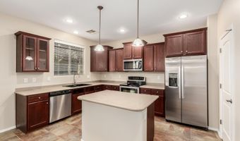 4104 E BELLERIVE Dr, Chandler, AZ 85249