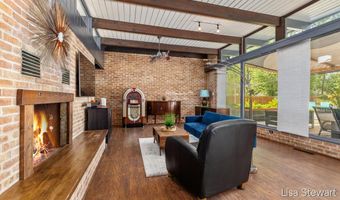 1235 Thornapple River Dr SE, Ada, MI 49301