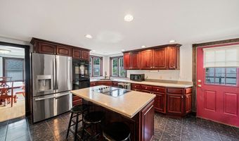 848 Brockton Ave, Abington, MA 02351