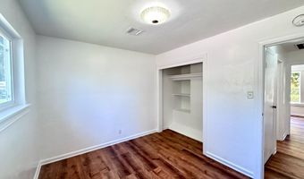 337 SPRUCE Dr, Brookings, OR 97415