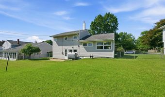 141 S SHELLEY Dr, Claymont, DE 19703