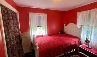 164 Knotty Oak Rd, Coventry, RI 02816