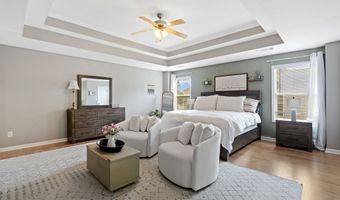 824 Port W Dr, Auburn, GA 30011