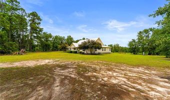 762 Old McLeod Bridge Rd, Adrian, GA 31002