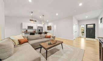 13521 W 12th Ave, Airway Heights, WA 99001