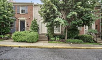 7504 WESTLAKE Ter 25, Bethesda, MD 20817