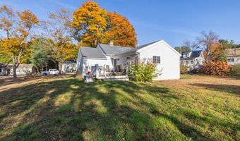 12 Sunset Ave, Auburn, ME 04210