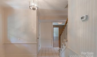 2011 E Barden Rd, Charlotte, NC 28226