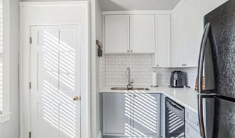 690 Piedmont Ave NE 17, Atlanta, GA 30308