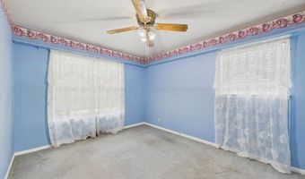 924 CRESTVIEW Ln, Adamsville, AL 35005