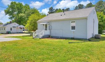 2001 Wakefield Ave, Colonial Heights, VA 23834