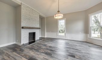 112 Cherry St, Adairsville, GA 30103