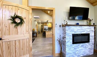2052 Granny Squirrel Dr, Andrews, NC 28901