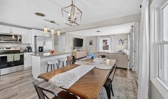 44 Cliff Ave, Cranston, RI 02920